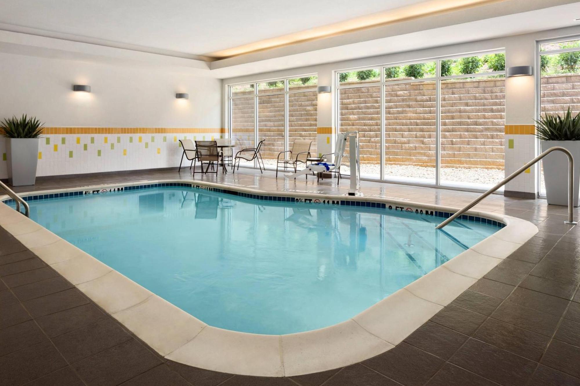 Fairfield Inn & Suites By Marriott Bristol Exteriér fotografie